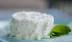 greek yogurt cream cheese plate